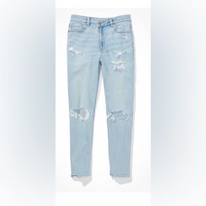 American Eagle stretch ripped crossover highest wait mom jeans in long